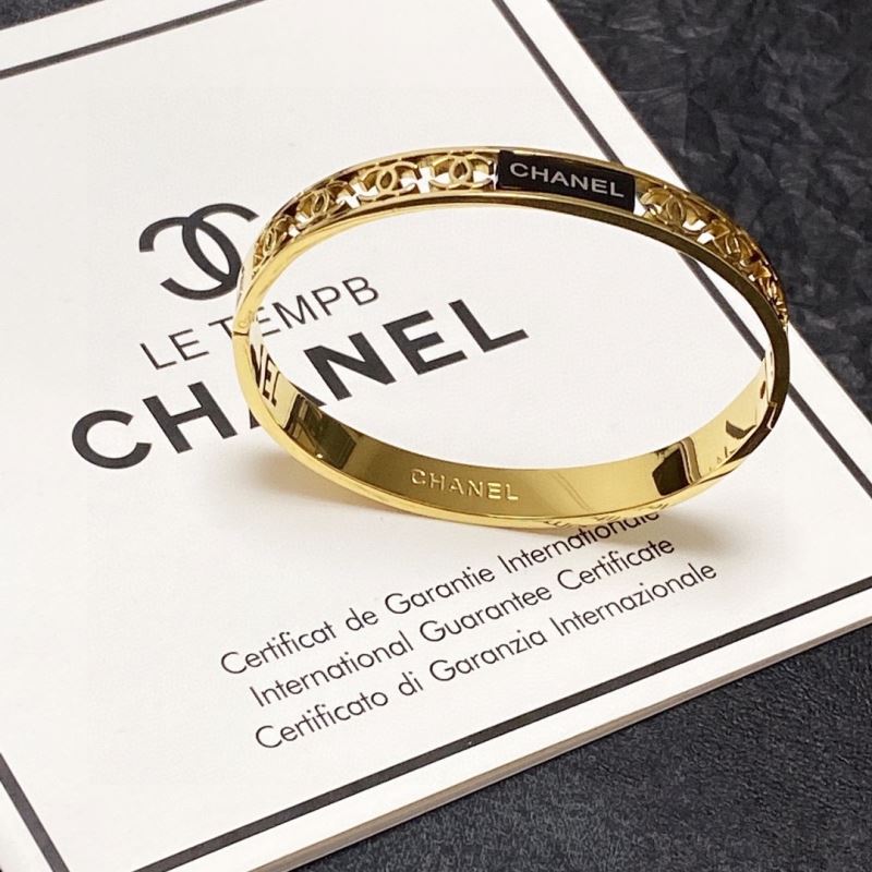 Ch*el bracelets